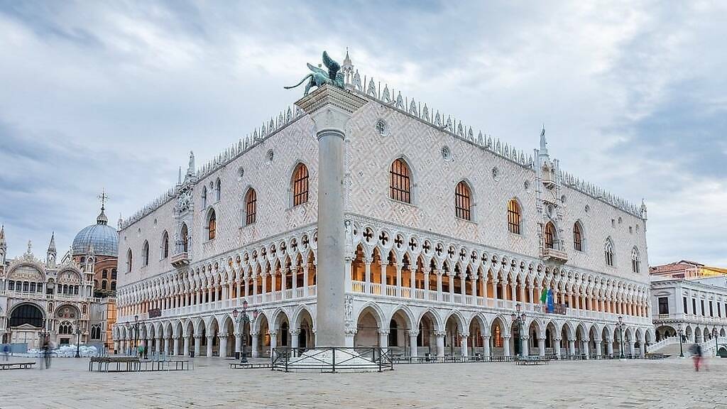 Dóžecí palác, Benátky