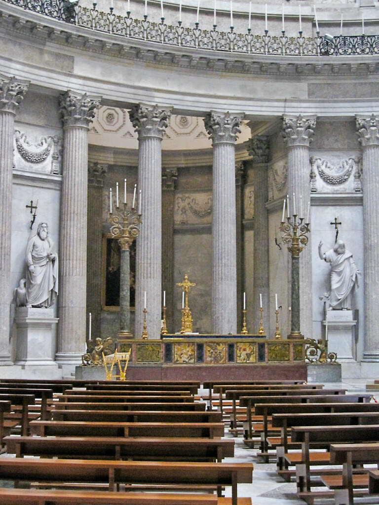 bazilika svateho frantiska z pauly neapol italie