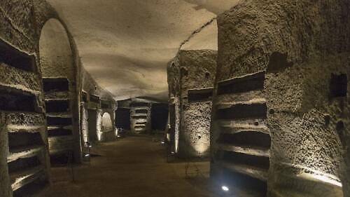 katakomby san gennaro italie neapol
