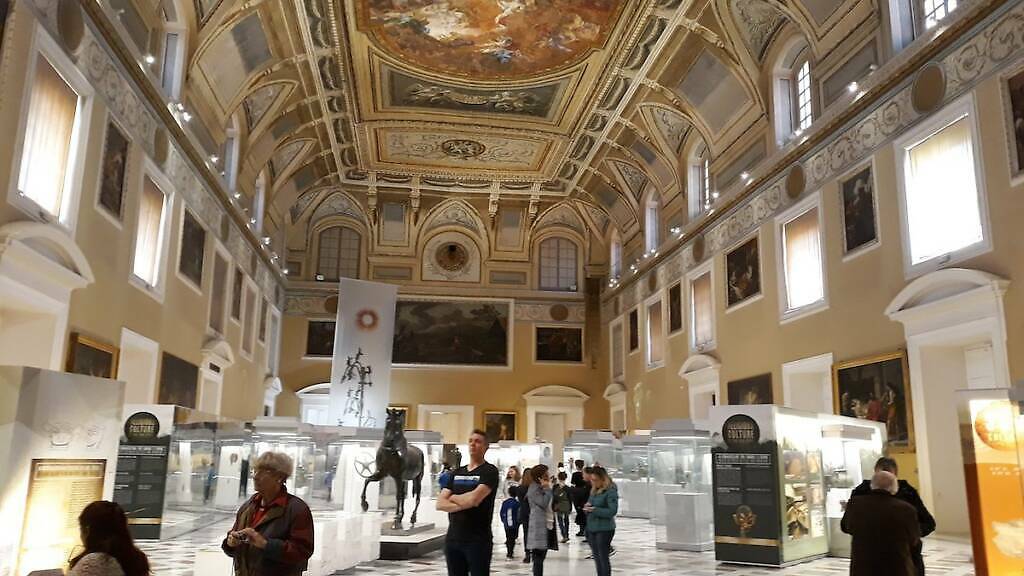 neapol archeologicke muzeum galerie