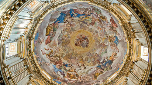 neapolska katedrala italie neapol