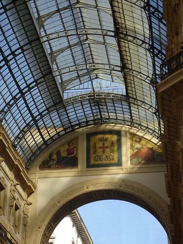 Galerie Viktora Emanuela II. v Miláně v Itálii