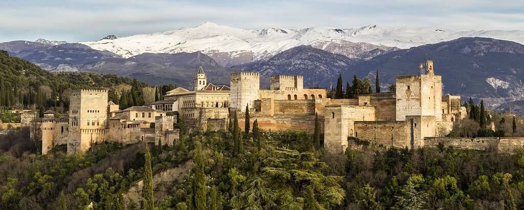 Palácový komplex Alhambra v Granadě