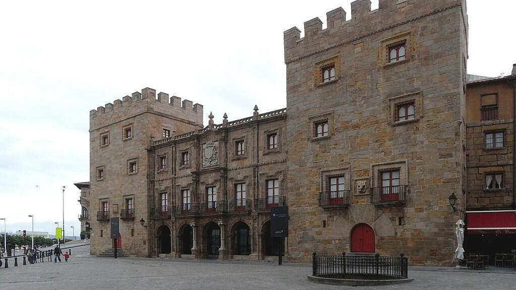 Palác Revillagigedo (Palacio de Revillagigedo) v Gijónu