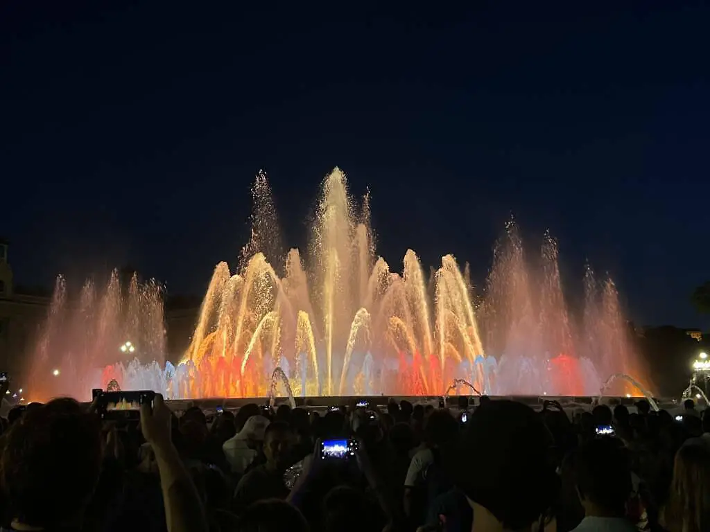 zpivajici magicka fontana barcelona