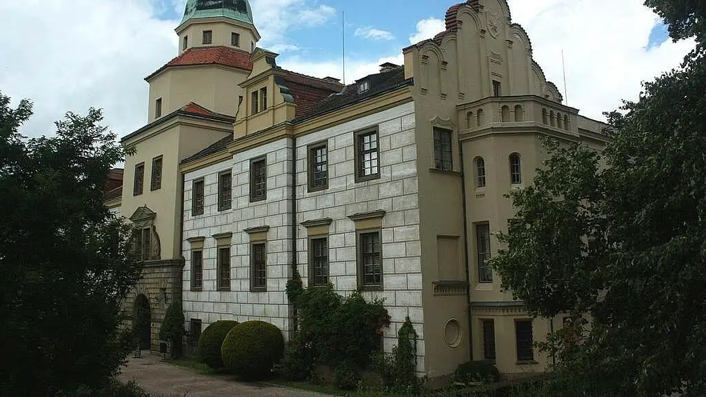 Zámek Častolovice